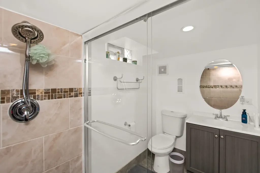 5115 Jarlath Avenue Skokie IL 60077