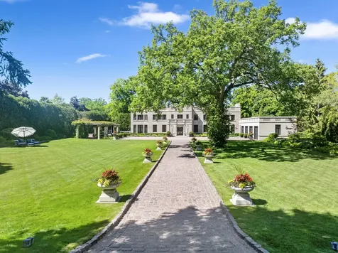 919 Hill Road Winnetka IL 60093