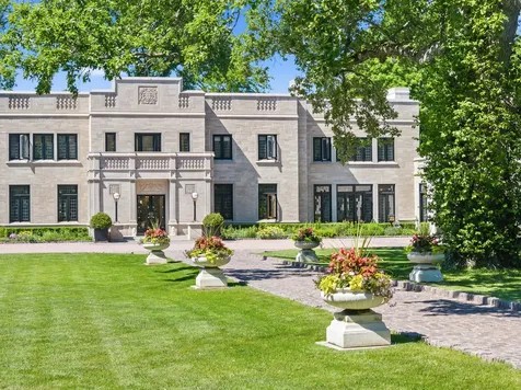 919 Hill Road Winnetka IL 60093