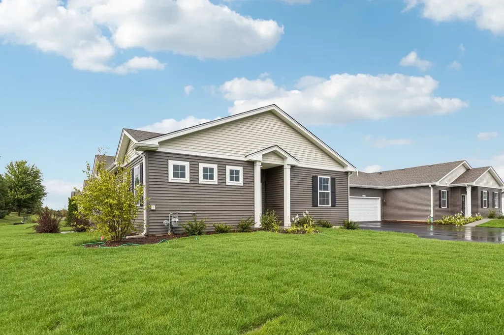 6455 Maple Glen Drive Wonder Lake IL 60097