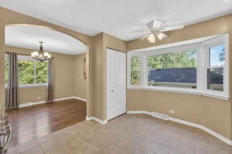 908 South Arlington Heights Road Arlington Heights IL 60005