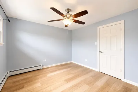 39 King Arthur Court Northlake IL 60164