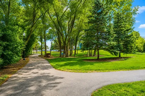 39 King Arthur Court Northlake IL 60164