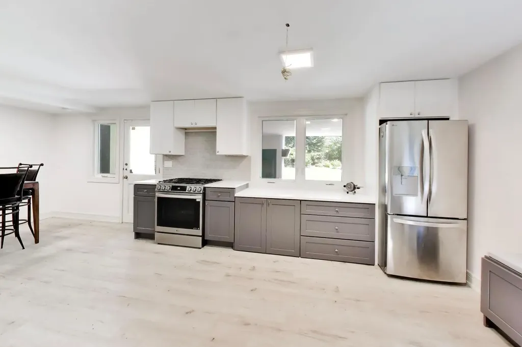 35 Windsor Drive Oak Brook IL 60523