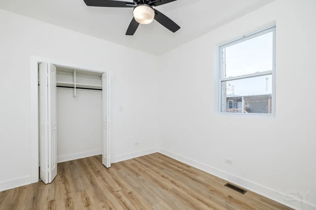 544 North Lawndale Avenue Chicago IL 60624