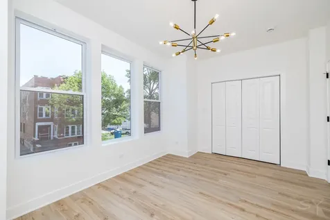 544 North Lawndale Avenue Chicago IL 60624