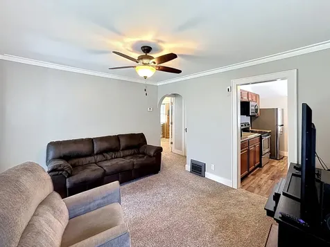 1841 32ND Street Moline IL 61265