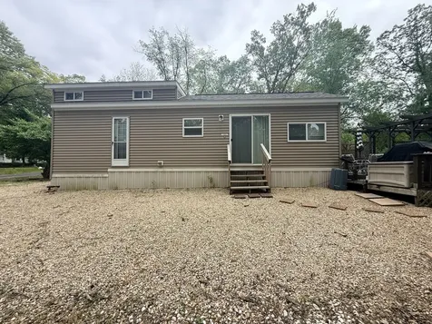 26-149/150 Woodhaven Lakes Sublette IL 61367