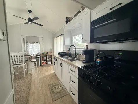 26-149/150 Woodhaven Lakes Sublette IL 61367