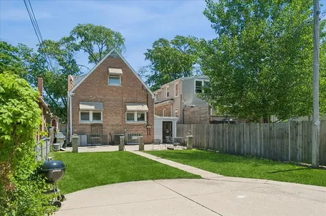 2044 North Newland Avenue Chicago IL 60707