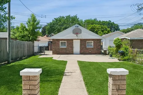 2044 North Newland Avenue Chicago IL 60707