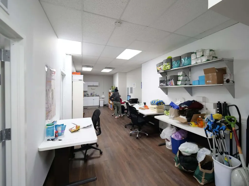 5620 North Western Avenue Chicago IL 60659