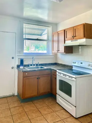 5620 North Western Avenue Chicago IL 60659
