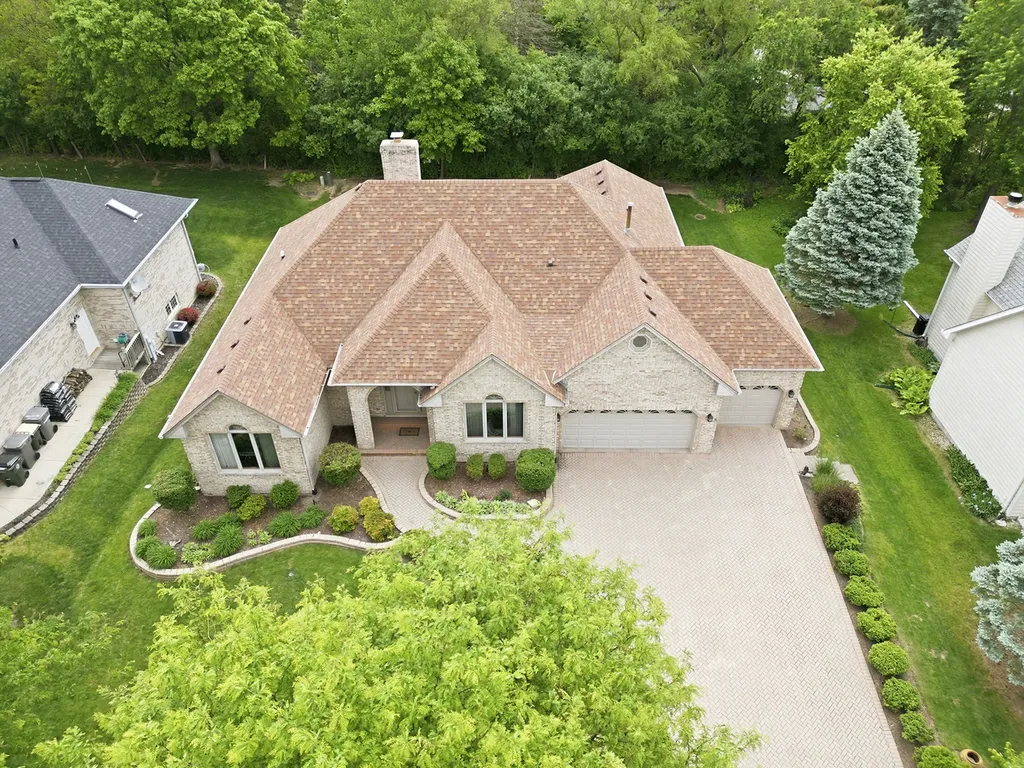 10735 Christopher Drive Lemont IL 60439