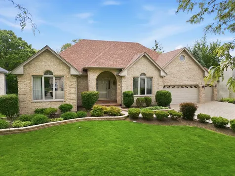 10735 Christopher Drive Lemont IL 60439