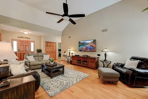 10735 Christopher Drive Lemont IL 60439