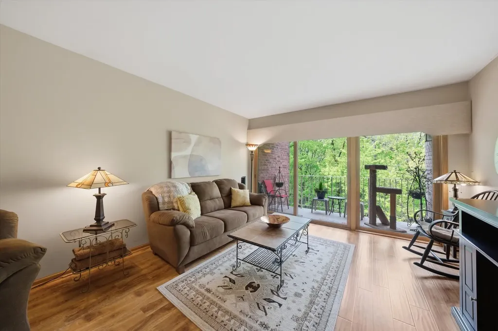 7841 West 157th Street Orland Park IL 60462