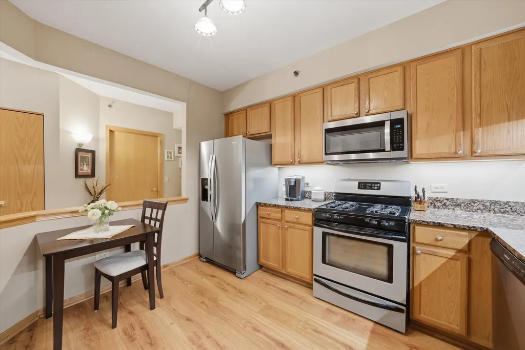 7841 West 157th Street Orland Park IL 60462