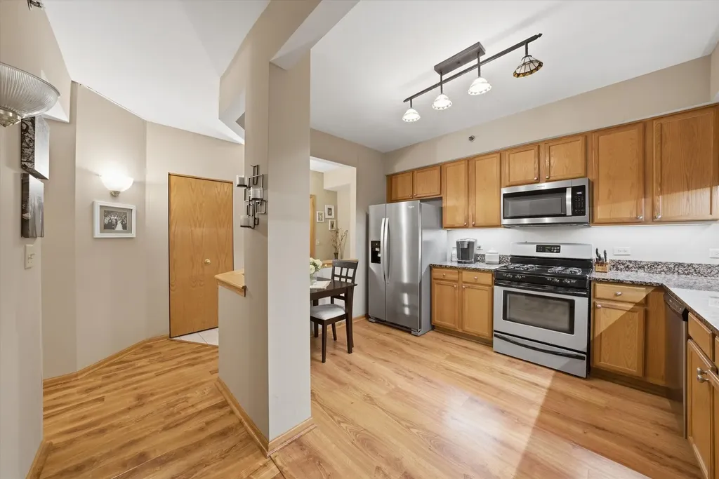 7841 West 157th Street Orland Park IL 60462