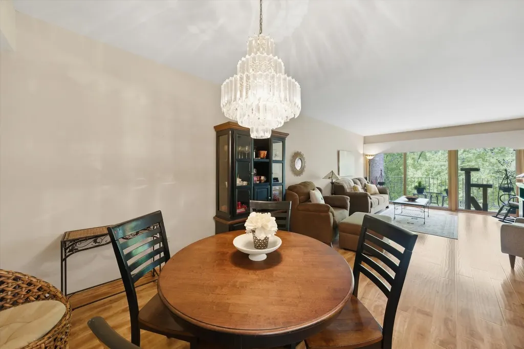7841 West 157th Street Orland Park IL 60462
