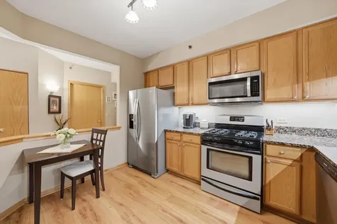 7841 West 157th Street Orland Park IL 60462