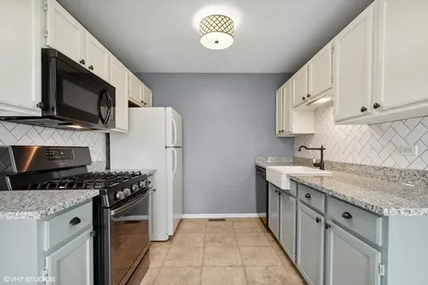 310 Wethington Drive Wauconda IL 60084
