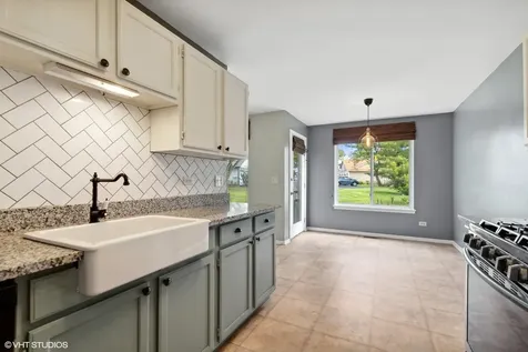310 Wethington Drive Wauconda IL 60084