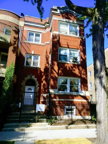 6030 South Eberhart Avenue Chicago IL 60637