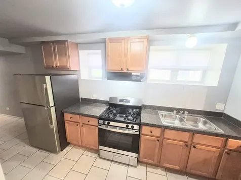6030 South Eberhart Avenue Chicago IL 60637