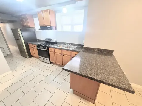 6030 South Eberhart Avenue Chicago IL 60637
