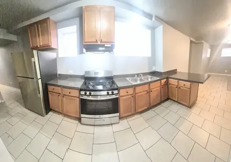 6030 South Eberhart Avenue Chicago IL 60637