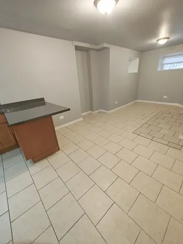 6030 South Eberhart Avenue Chicago IL 60637