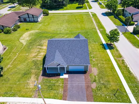 17 West Dearborn Street Plano IL 60545