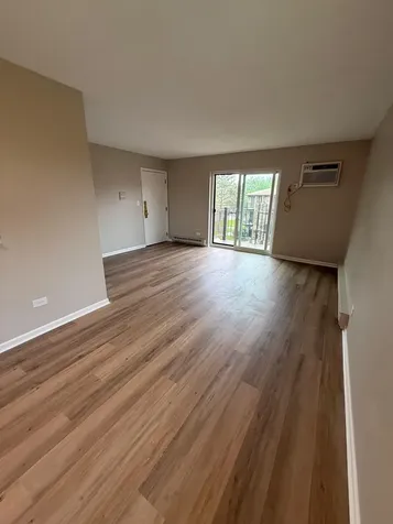 124 Klein Creek Court Carol Stream IL 60188