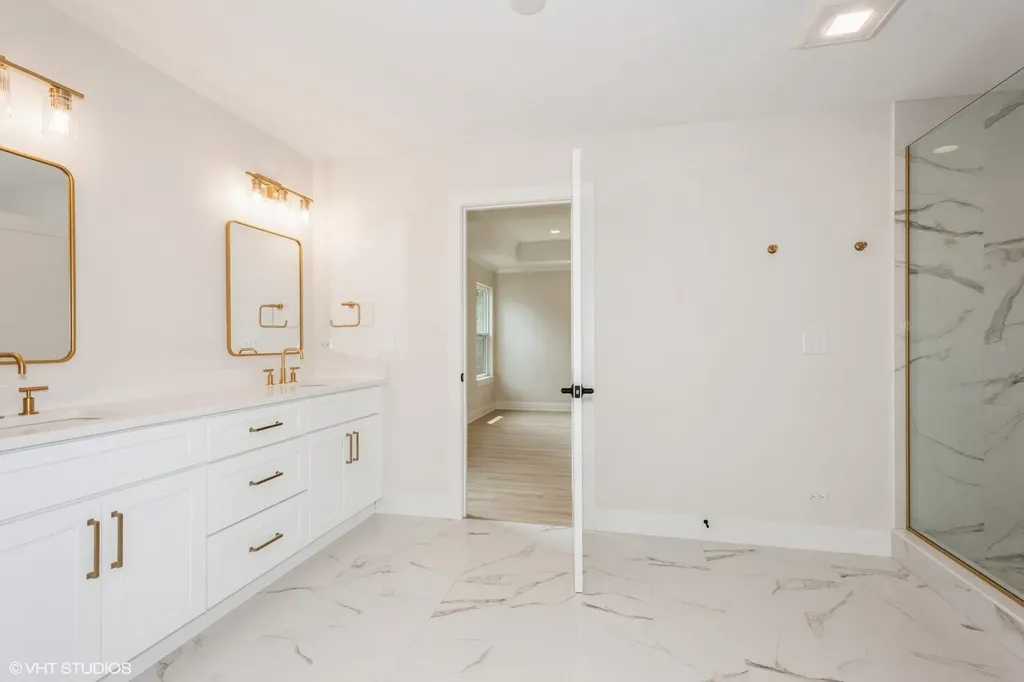 1N053 Lot 1 Farwell Street Carol Stream IL 60188