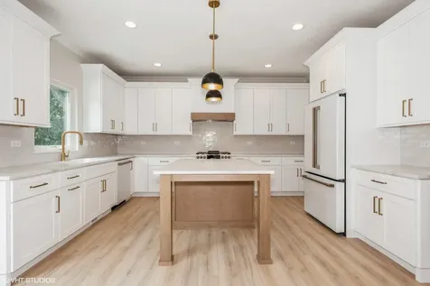 1N053 Lot 1 Farwell Street Carol Stream IL 60188