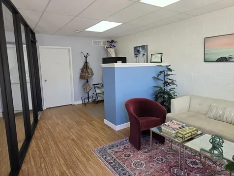 4448 Oakton Street Skokie IL 60076