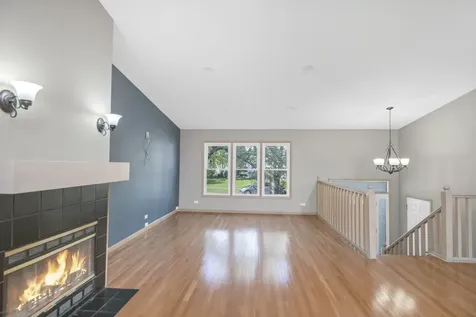 439 East Morse Avenue Bartlett IL 60103