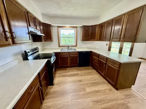 24508 County Highway 28 Kewanee IL 61443
