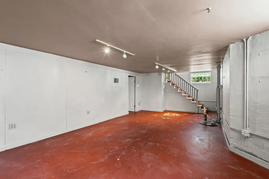 1619 North New England Avenue Chicago IL 60707