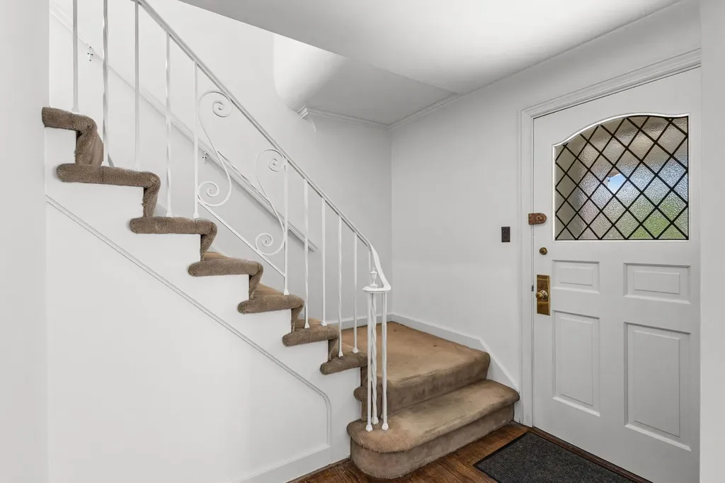 1619 North New England Avenue Chicago IL 60707