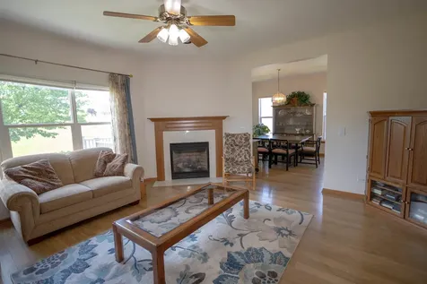212 Rodeo Drive Grayslake IL 60030