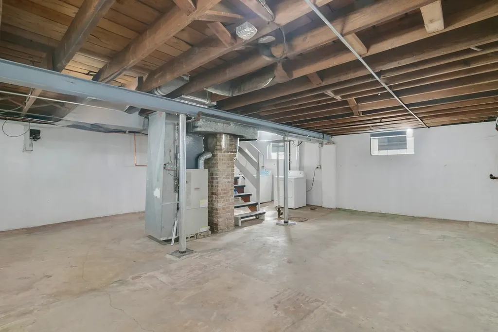 3535 West 116th Place Chicago IL 60655