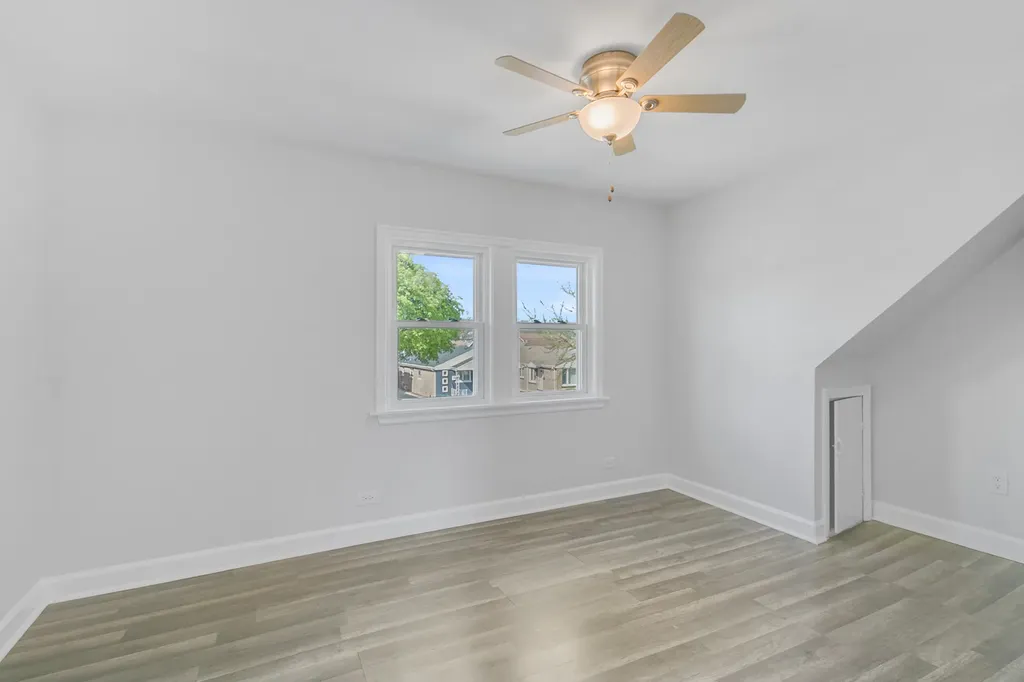 3535 West 116th Place Chicago IL 60655