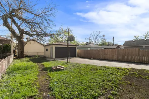 3535 West 116th Place Chicago IL 60655