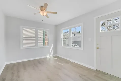 3535 West 116th Place Chicago IL 60655