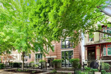 844 West Roscoe Street Chicago IL 60657