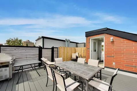 844 West Roscoe Street Chicago IL 60657