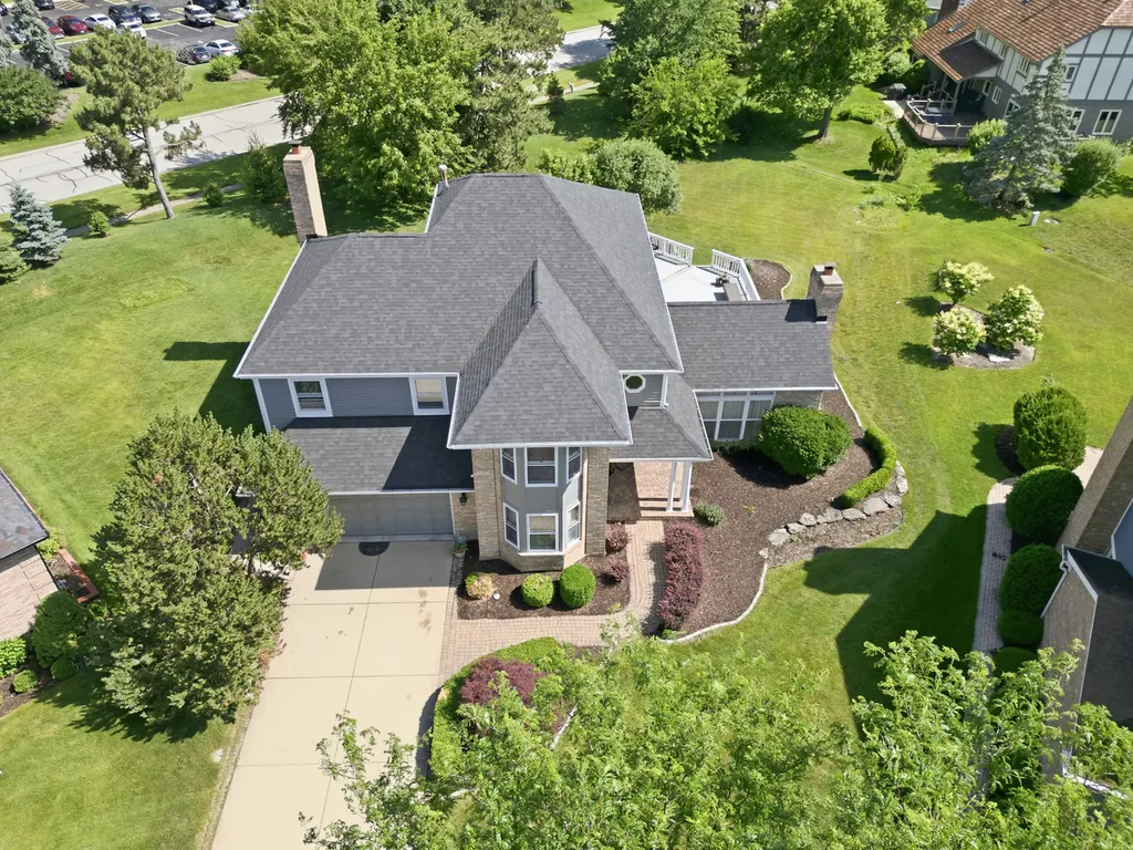 1500 Pine View Court Darien IL 60561