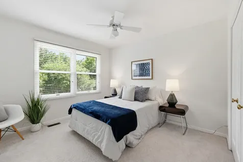 1500 Pine View Court Darien IL 60561